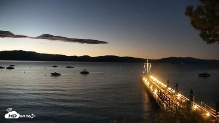 Garwoods Grill and Pier Live Cam - Sep 11, 2026, 5:59am PDT
