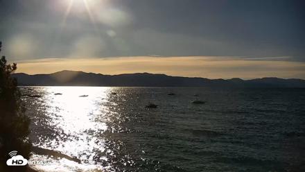 Garwoods Grill and Pier Live Cam - Sep 13, 2026, 8:22am PDT