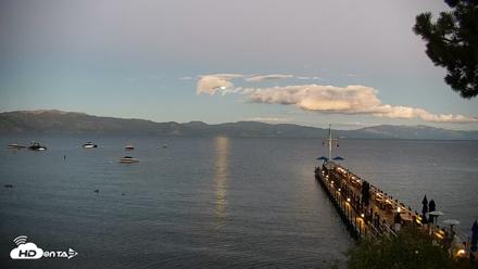 Garwoods Grill and Pier Live Cam - Jun 28, 2026, 8:52pm PDT