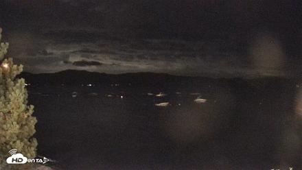 Garwoods Grill and Pier Live Cam - Aug 13, 2026, 9:52pm PDT