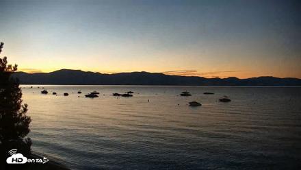 Garwoods Grill and Pier Live Cam - Aug 26, 2026, 5:54am PDT