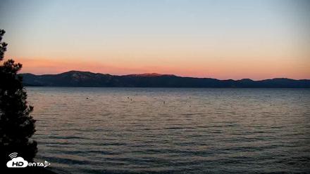 Garwoods Grill and Pier Live Cam - May 18, 2026, 8:09pm PDT