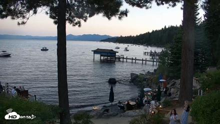 Garwoods Grill and Pier Live Cam - Aug 26, 2026, 7:45pm PDT