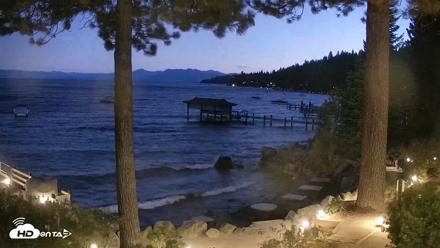 Garwoods Grill and Pier Live Cam - Sep 12, 2026, 7:47pm PDT