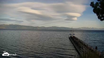 Garwoods Grill and Pier Live Cam - Apr 19, 2026, 6:37pm PDT