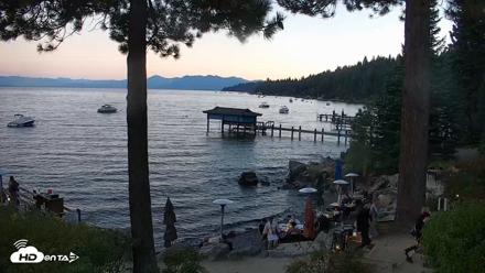 Garwoods Grill and Pier Live Cam - Sep 11, 2026, 7:21pm PDT