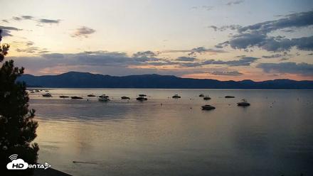 Garwoods Grill and Pier Live Cam - Aug 11, 2026, 6:19am PDT