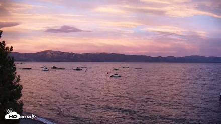 Garwoods Grill and Pier Live Cam - Aug 27, 2026, 7:40pm PDT