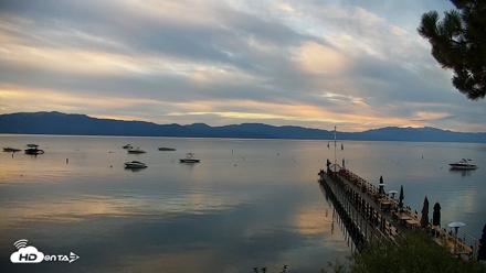 Garwoods Grill and Pier Live Cam - Aug 21, 2026, 6:26am PDT