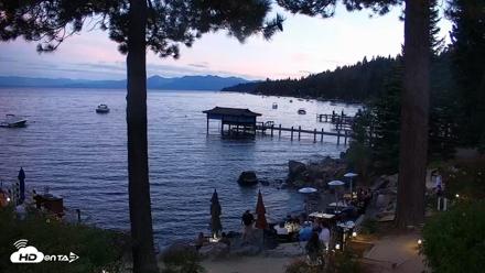 Garwoods Grill and Pier Live Cam - Sep 10, 2026, 7:31pm PDT
