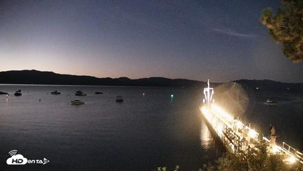 Garwoods Grill and Pier Live Cam - Aug 16, 2026, 5:25am PDT