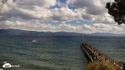 Garwoods Grill and Pier Live Cam - Oct 11, 2026, 2:49pm PDT
