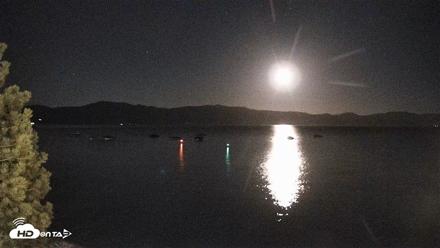 Garwoods Grill and Pier Live Cam - Jun 5, 2026, 12:46am PDT