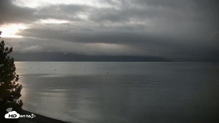 Garwoods Grill and Pier Live Cam - Oct 23, 2026, 6:50am PDT