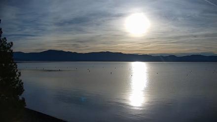 Garwoods Grill and Pier Live Cam - Nov 10, 2025, 7:42am PST