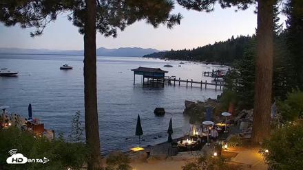 Garwoods Grill and Pier Live Cam - Aug 19, 2026, 8:12pm PDT