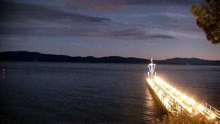 Garwoods Grill and Pier Live Cam - Oct 12, 2025, 7:02pm PDT