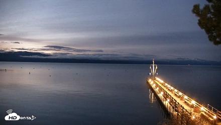 Garwoods Grill and Pier Live Cam - Apr 25, 2026, 5:36am PDT