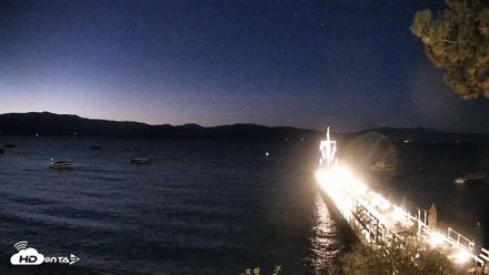 Garwoods Grill and Pier Live Cam - Sep 16, 2026, 5:51am PDT