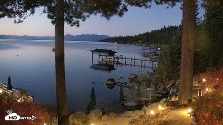 Garwoods Grill and Pier Live Cam - Oct 7, 2026, 6:33am PDT