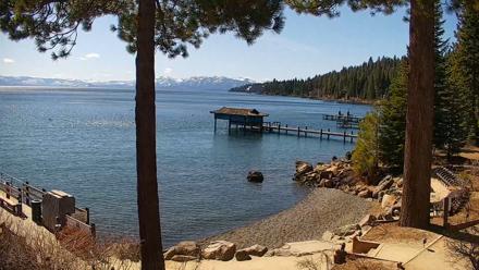 Garwoods Grill and Pier Live Cam - Mar 14, 2026, 11:46am PDT