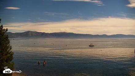 Garwoods Grill and Pier Live Cam - Oct 2, 2026, 12:50pm PDT