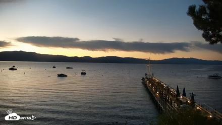 Garwoods Grill and Pier Live Cam - Sep 15, 2026, 6:21am PDT