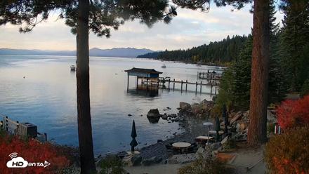 Garwoods Grill and Pier Live Cam - Oct 4, 2026, 7:13am PDT