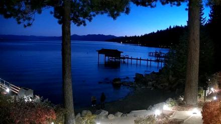 Garwoods Grill and Pier Live Cam - Oct 20, 2025, 6:52pm PDT