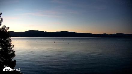 Garwoods Grill and Pier Live Cam - May 15, 2026, 5:14am PDT