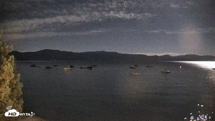 Garwoods Grill and Pier Live Cam - Aug 26, 2026, 10:02pm PDT