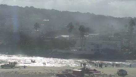 Del Mar's Dog Beach - River Mouth Live Webcam - Dec 3, 2025, 9:47am PST