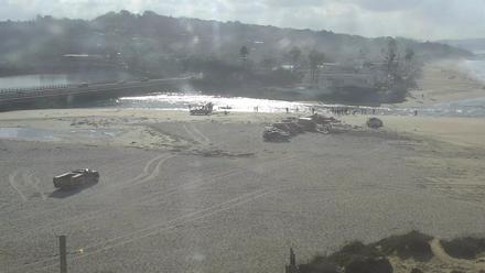 Del Mar's Dog Beach - River Mouth Live Webcam - Dec 3, 2025, 9:47am PST