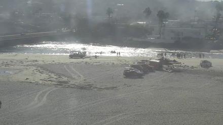 Del Mar's Dog Beach - River Mouth Live Webcam - Dec 3, 2025, 9:47am PST