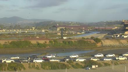 Del Mar's Dog Beach - River Mouth Live Webcam - Feb 14, 2026, 4:59pm PST