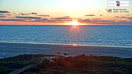 Aransas Princess - Port Aransas Beach Live Webcam - Nov 4, 2025, 6:46am CST