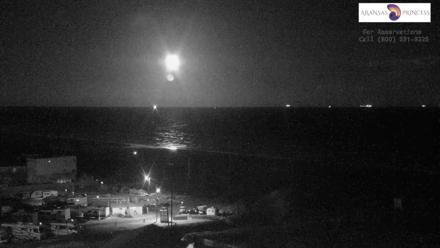 Aransas Princess - Port Aransas Beach Live Webcam - Oct 8, 2025, 8:30pm CDT