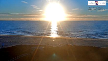 Aransas Princess - Port Aransas Beach Live Webcam - Feb 16, 2026, 7:20am CST