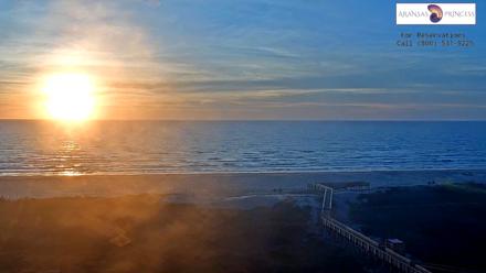 Aransas Princess - Port Aransas Beach Live Webcam - Dec 10, 2025, 7:21am CST