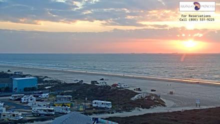 Aransas Princess - Port Aransas Beach Live Webcam - Mar 28, 2026, 7:33am CDT