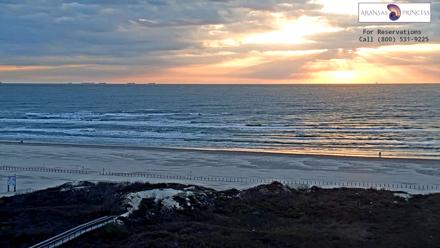 Aransas Princess - Port Aransas Beach Live Webcam - Jan 17, 2026, 7:38am CST