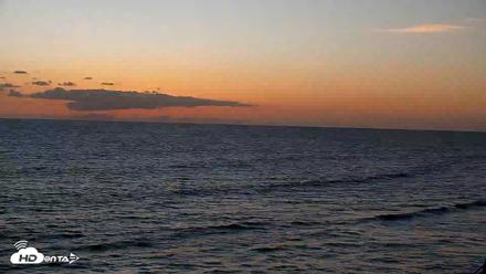 Terramar Point Surf Live Webcam - Apr 27, 2026, 7:35pm PDT