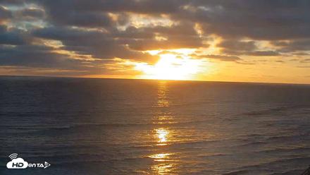 Terramar Point Surf Live Webcam - Jun 21, 2026, 7:50pm PDT