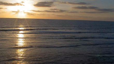 Terramar Point Surf Live Webcam - Oct 7, 2025, 6:06pm PDT