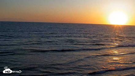 Terramar Point Surf Live Webcam - May 6, 2026, 7:27pm PDT
