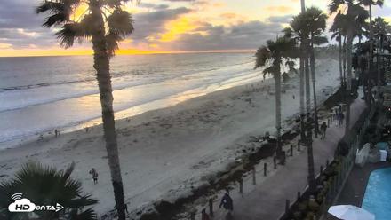 Pacific Beach Live Surf Webcam - Jun 20, 2026, 7:48pm PDT