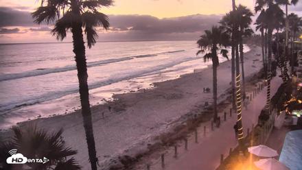 Pacific Beach Live Surf Webcam - Jun 30, 2026, 8:21pm PDT