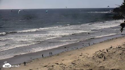 Pacific Beach Live Surf Webcam - Apr 22, 2026, 4:44pm PDT
