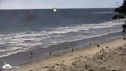 Pacific Beach Live Surf Webcam - Apr 22, 2026, 5:06pm PDT