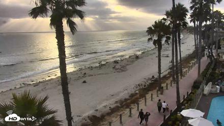 Pacific Beach Live Surf Webcam - Jun 29, 2026, 7:05pm PDT